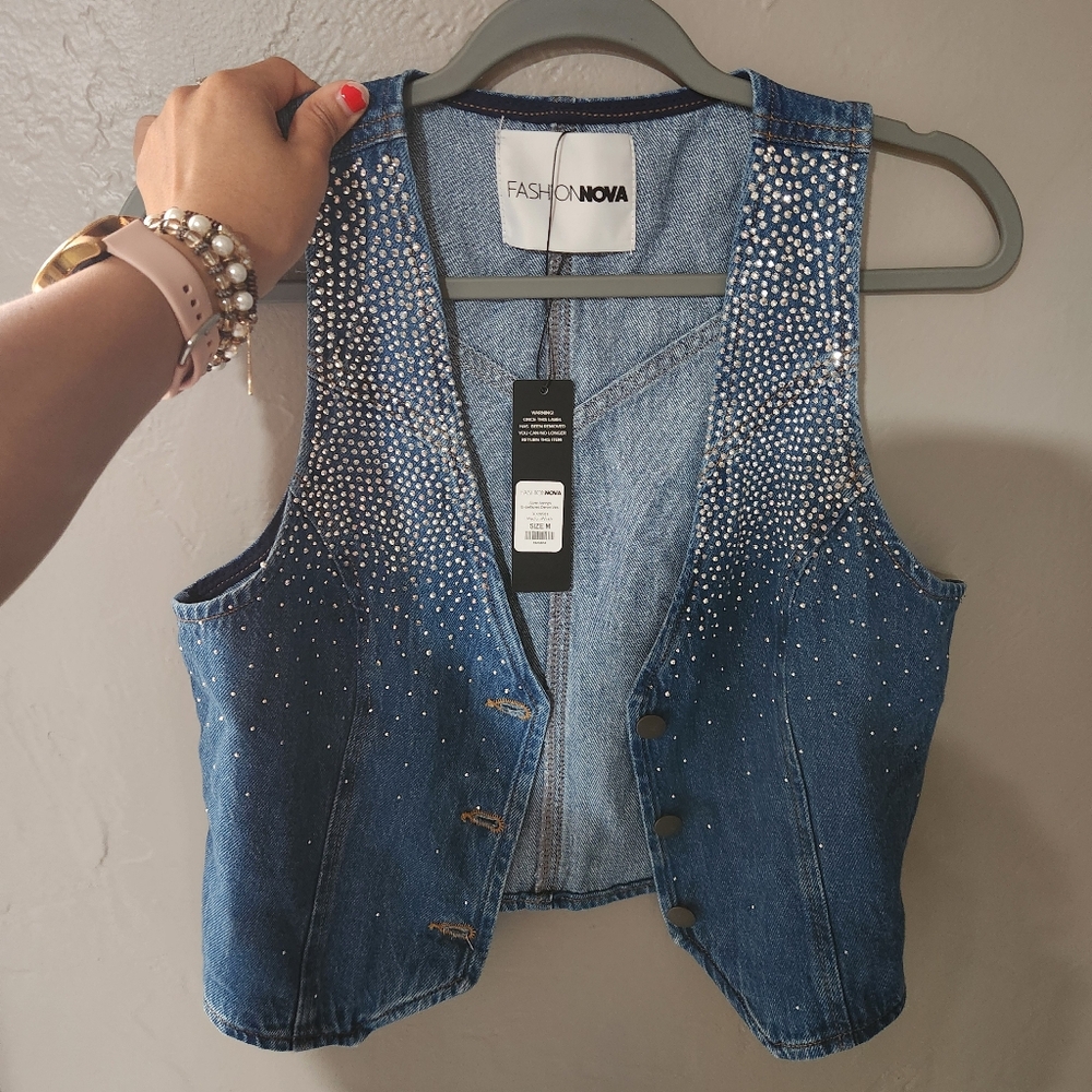 Fashion Nova Denim Vest Size Medium